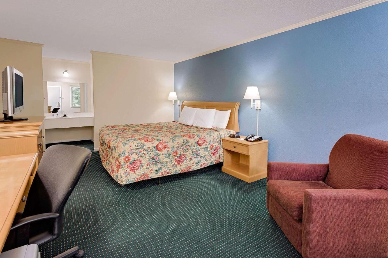 Days Inn By Wyndham Turbeville Shiloh Eksteriør billede